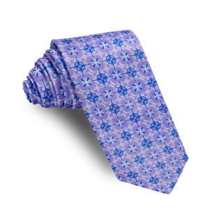Corbata Malva Dibujos Azul y Blanco